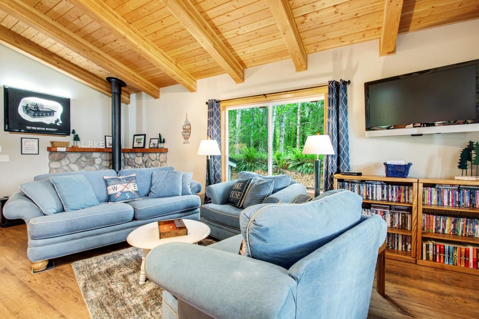 Silver King House in Sudden Valley