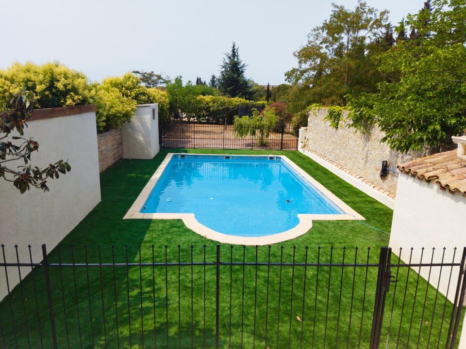 Garden, Swimming pool