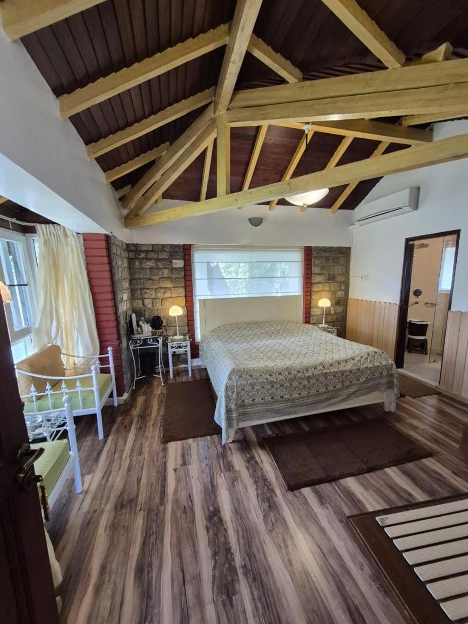 Sakley's Cottages Nature lodge in Uttarakhand