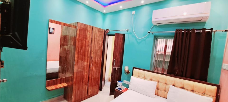 Hotel Ananya Inn Hotel in Varanasi