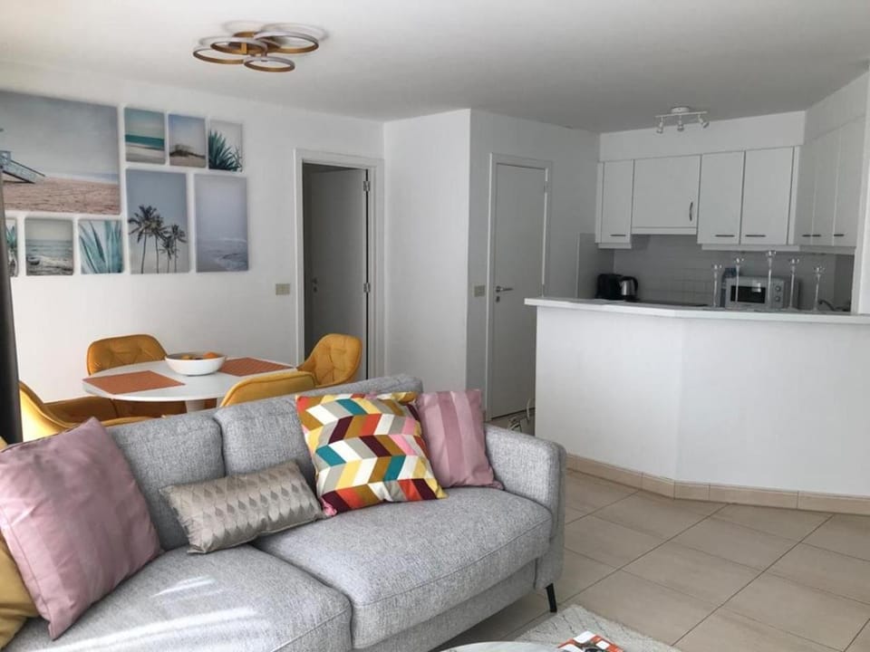 UrbanStay Suites - Beachfront apartment in Knokke Apartment in Knokke-Heist