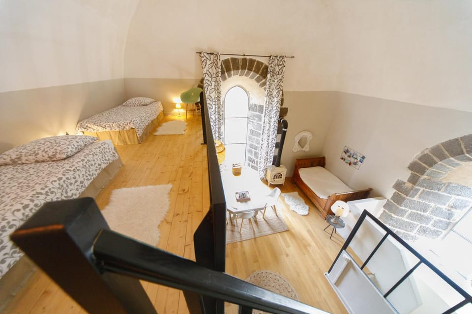 Chambres et maisons d'hôtes du Prieuré de la Bajasse - Le 1150 Bed and Breakfast in Auvergne-Rhône-Alpes