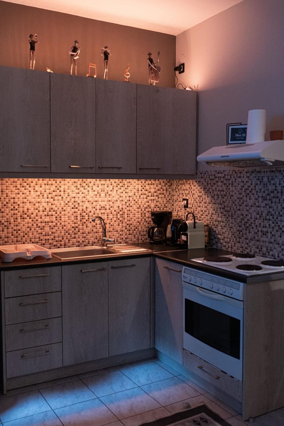 Coffee/tea facilities, kitchen
