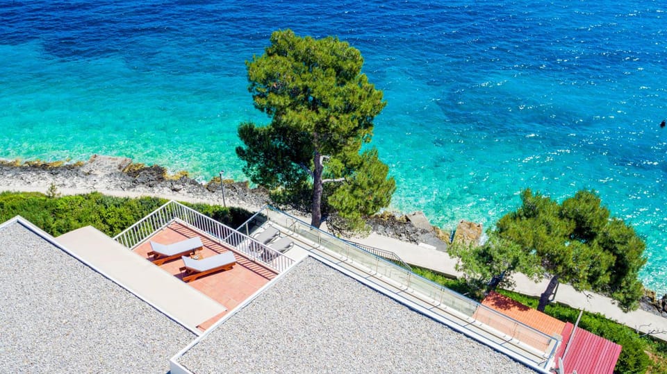 Sea View Apartment Zure Apartment in Dubrovnik-Neretva County