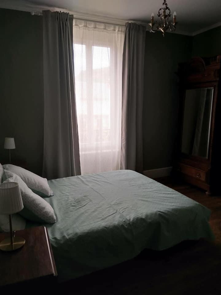 La tanière Bed and Breakfast in Auvergne-Rhône-Alpes