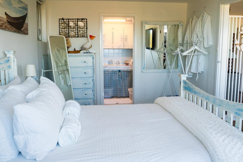 A Little Slice of Fremantle One Bedroom Character Apartment Apartment in Perth