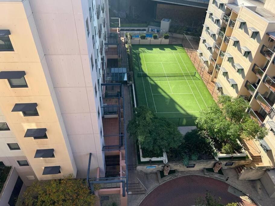 STUNNING! 'New York Style' Roof Top 2 Car Apartment Apartment in Perth