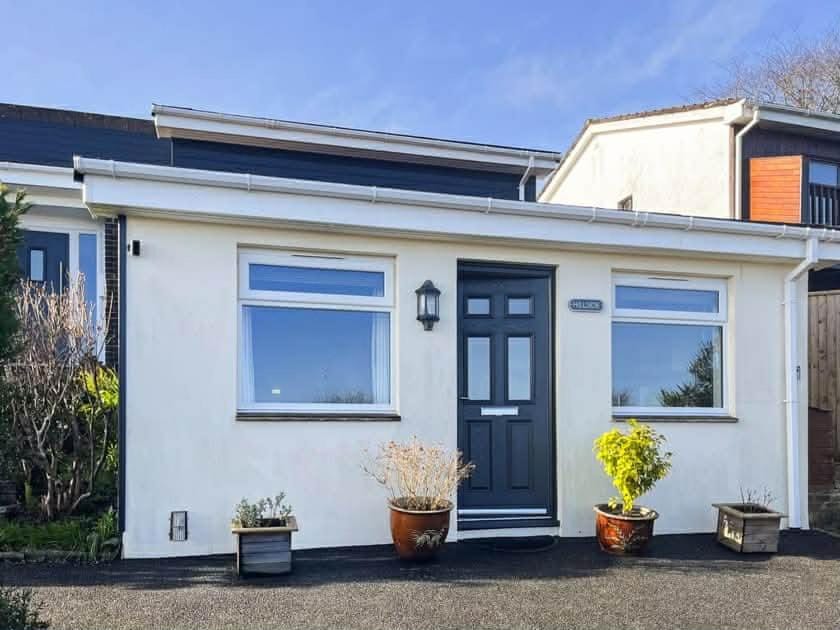 Hillside Apartment in Saint Austell