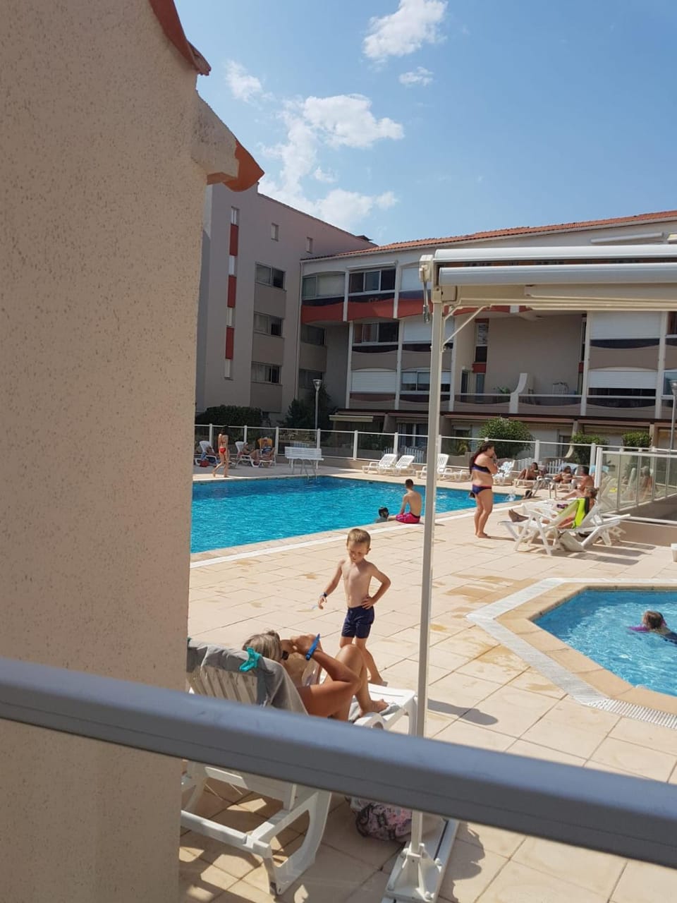 Swimming pool