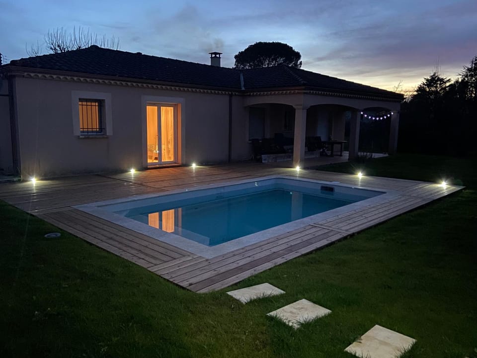 Villa spacieuse avec piscine privé , Vallée du Lot Villa in Occitanie