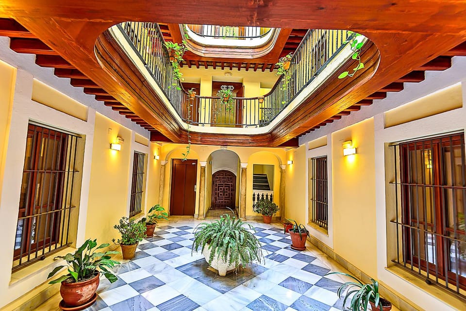 Facade/entrance, Lobby or reception