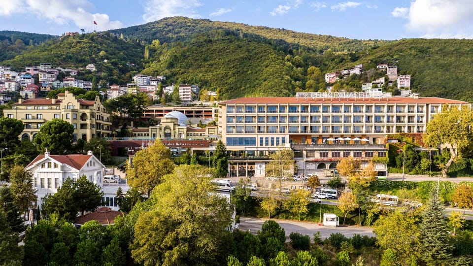 Property building, City view