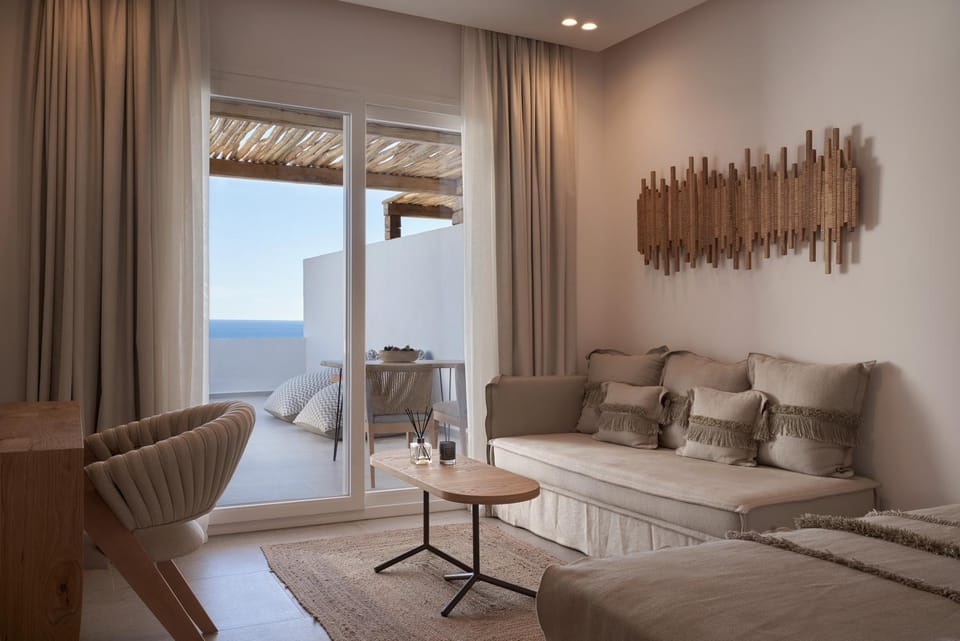 Seating area, Bedroom, Sea view