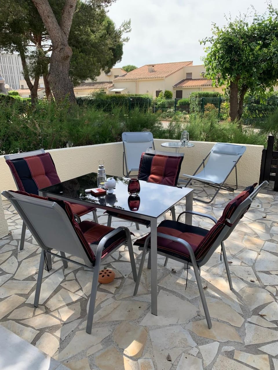 Patio, Dining area