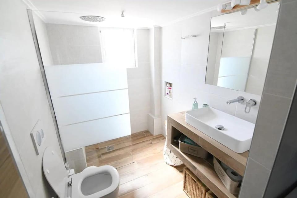 Villa Niso Apartment in Decentralized Administration of Attica