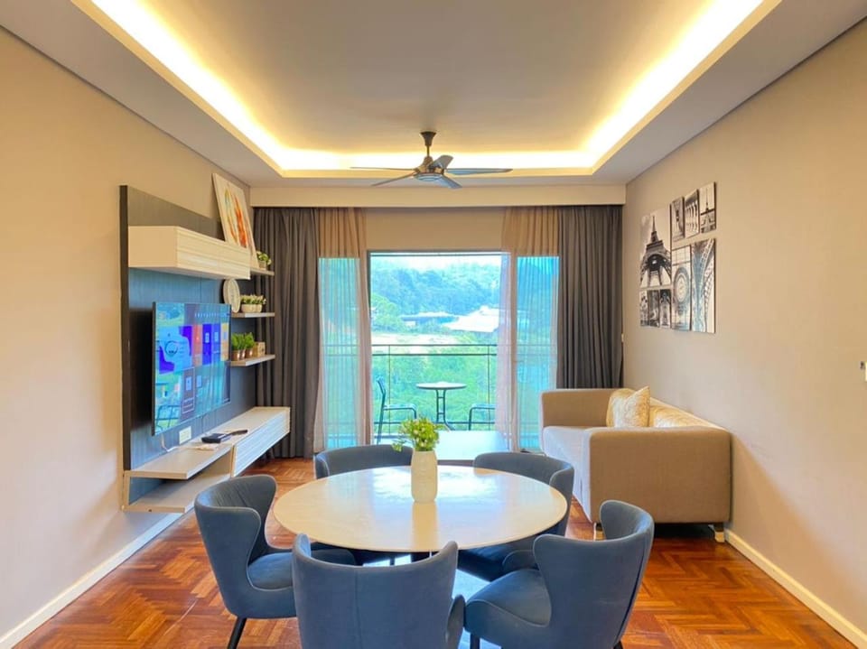 Natural landscape, Living room, Dining area