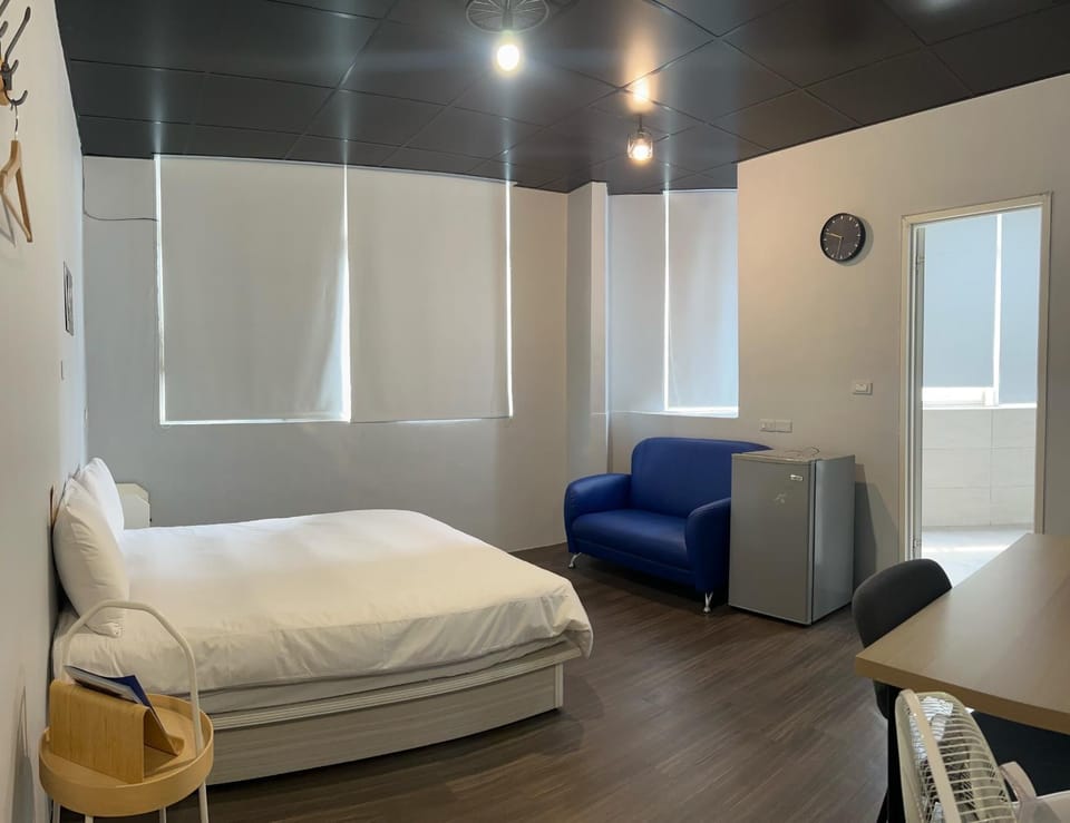 好客輕旅 Bed and Breakfast in Kaohsiung
