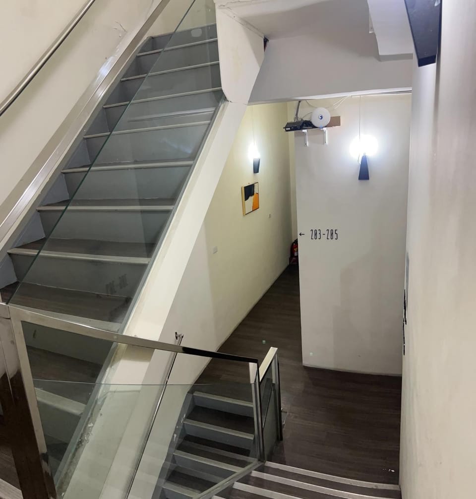 好客輕旅 Bed and Breakfast in Kaohsiung