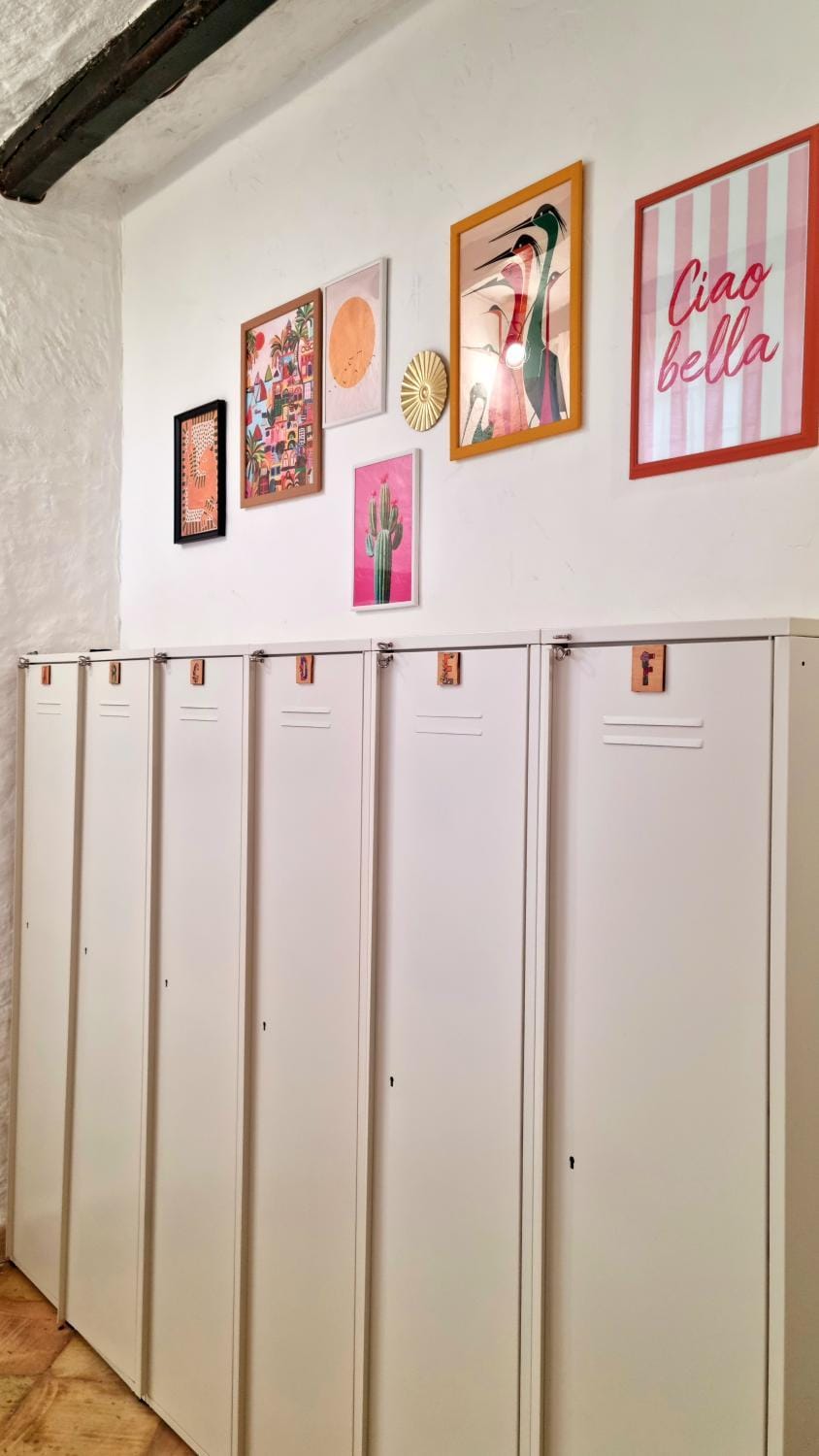 locker