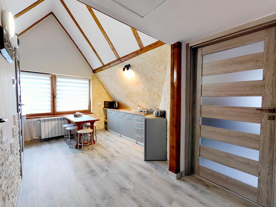 Kitchen or kitchenette, stove, kitchen