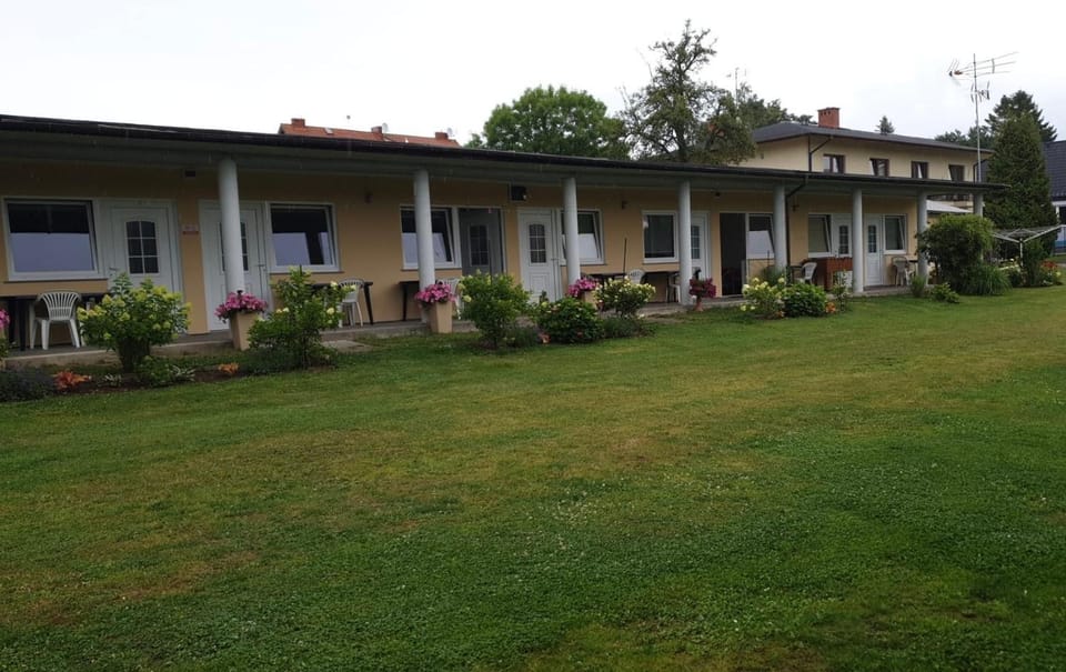 POMERANIA Pokoje U Oliwii Bed and Breakfast in West Pomeranian Voivodeship, Poland