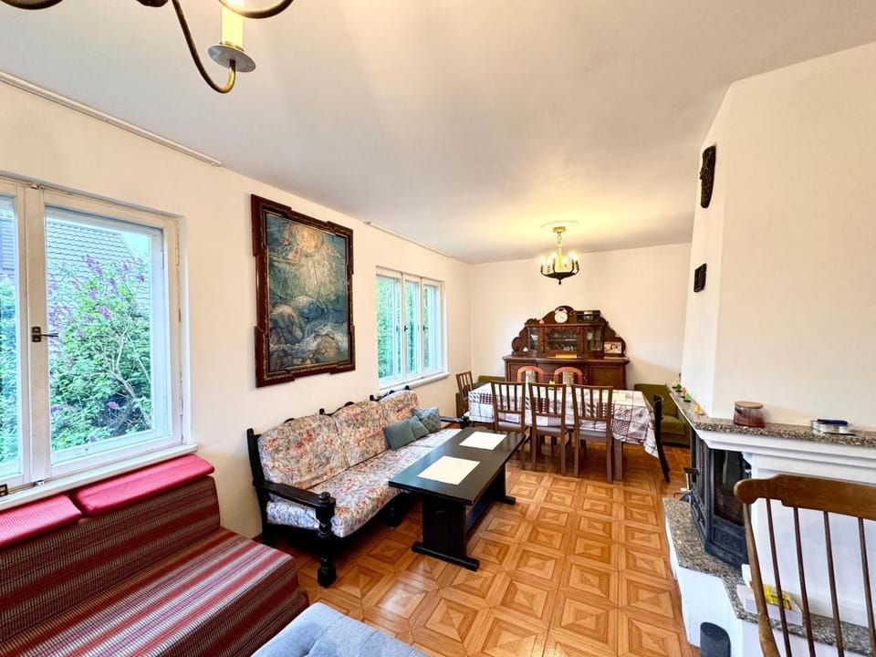 Living room, fireplace