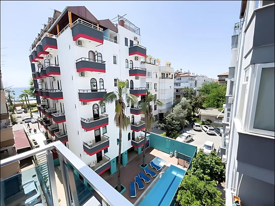 Property building, Pool view, Swimming pool, Location