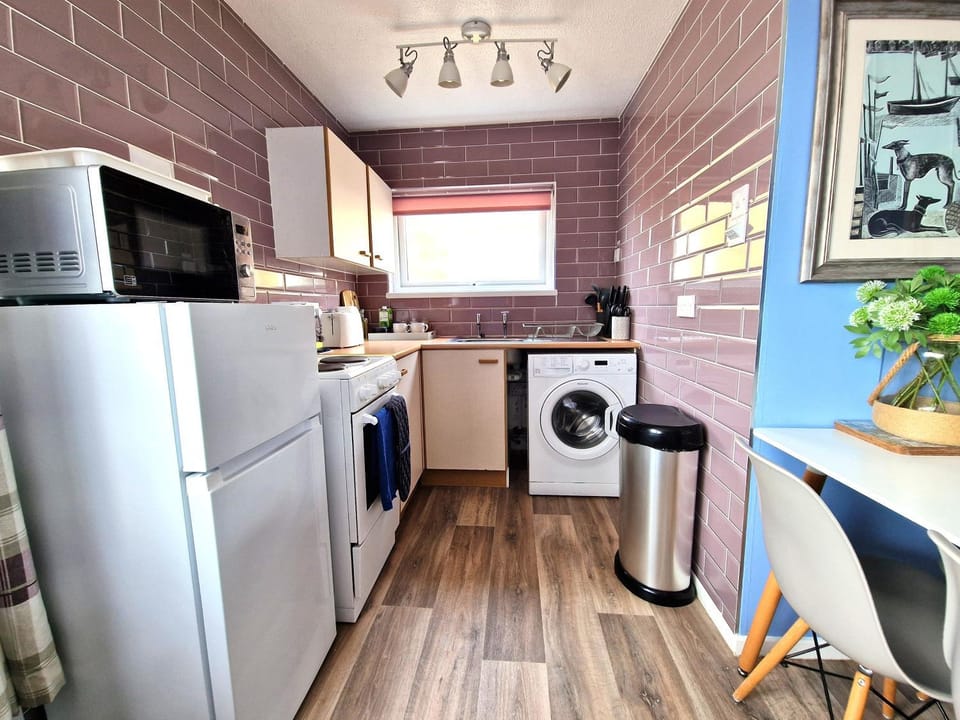 119 Hemsby Holiday Chalet, Convenient for sandy beach Chalet in Hemsby