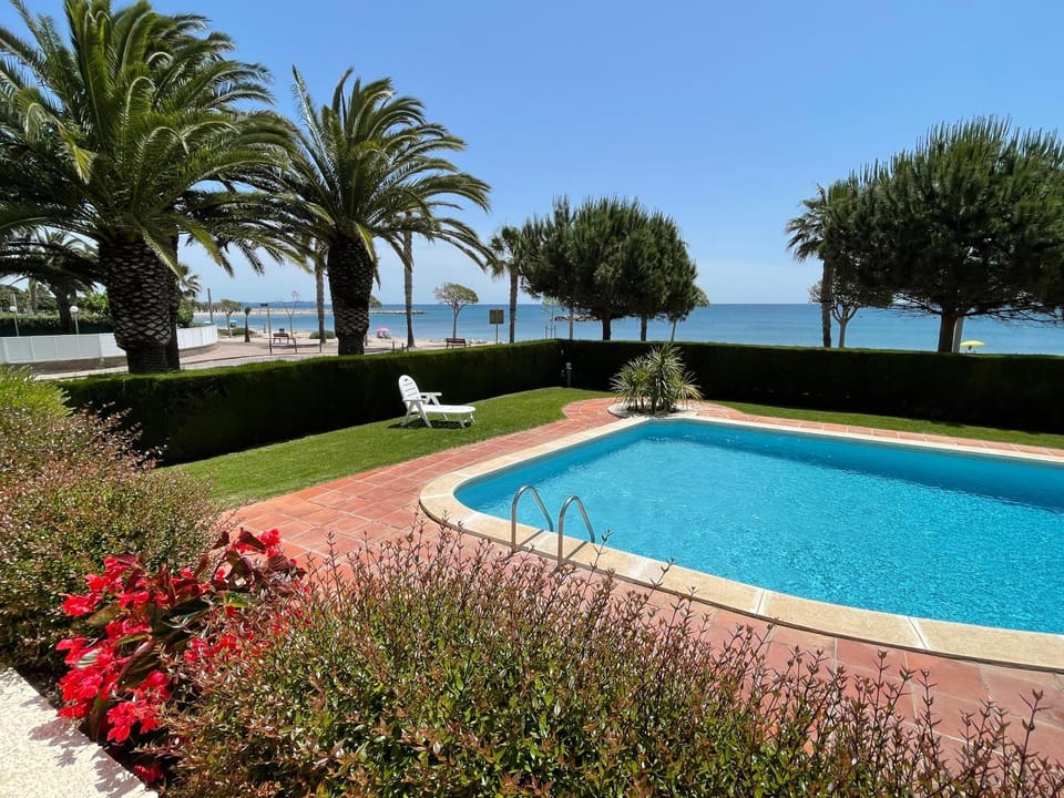 Myhost la Dorada frente al mar Apartment in Cambrils