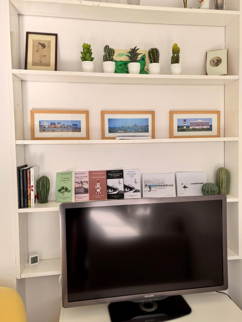 Communal lounge/ TV room, TV and multimedia