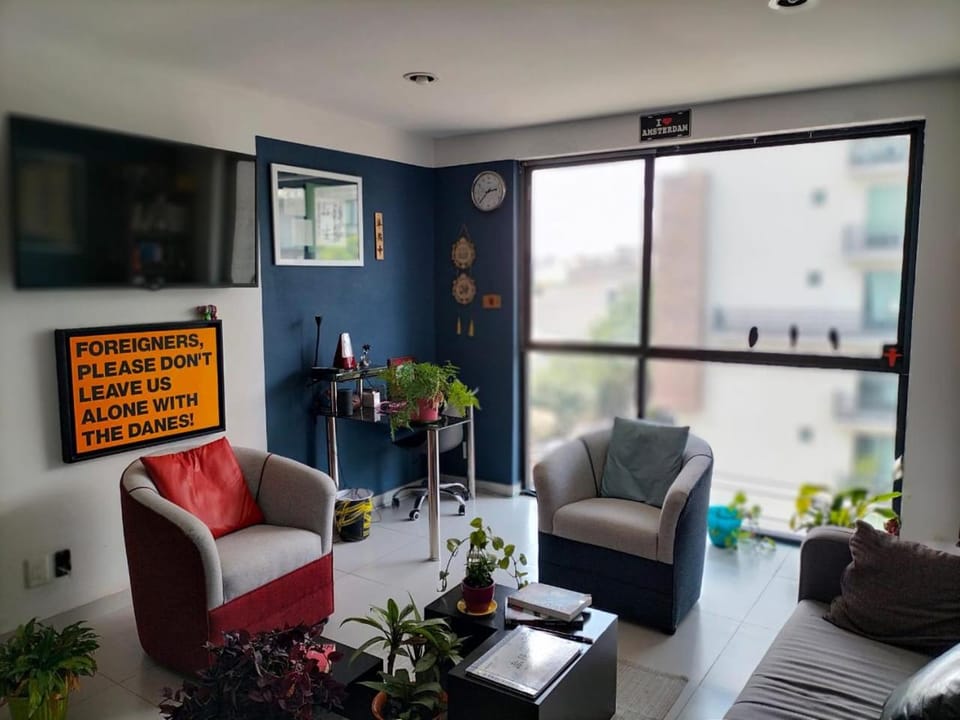 Communal lounge/ TV room, Living room
