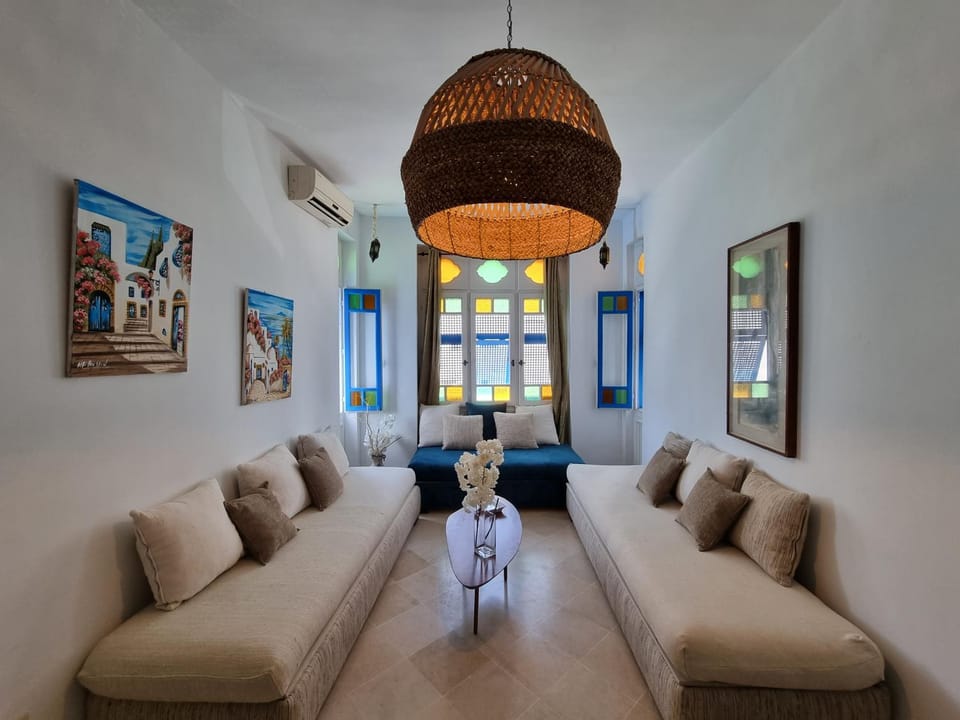Cosy 1bdr, with a terasse in heart of Sidibou Villa in Tunis Governorate, Tunisia