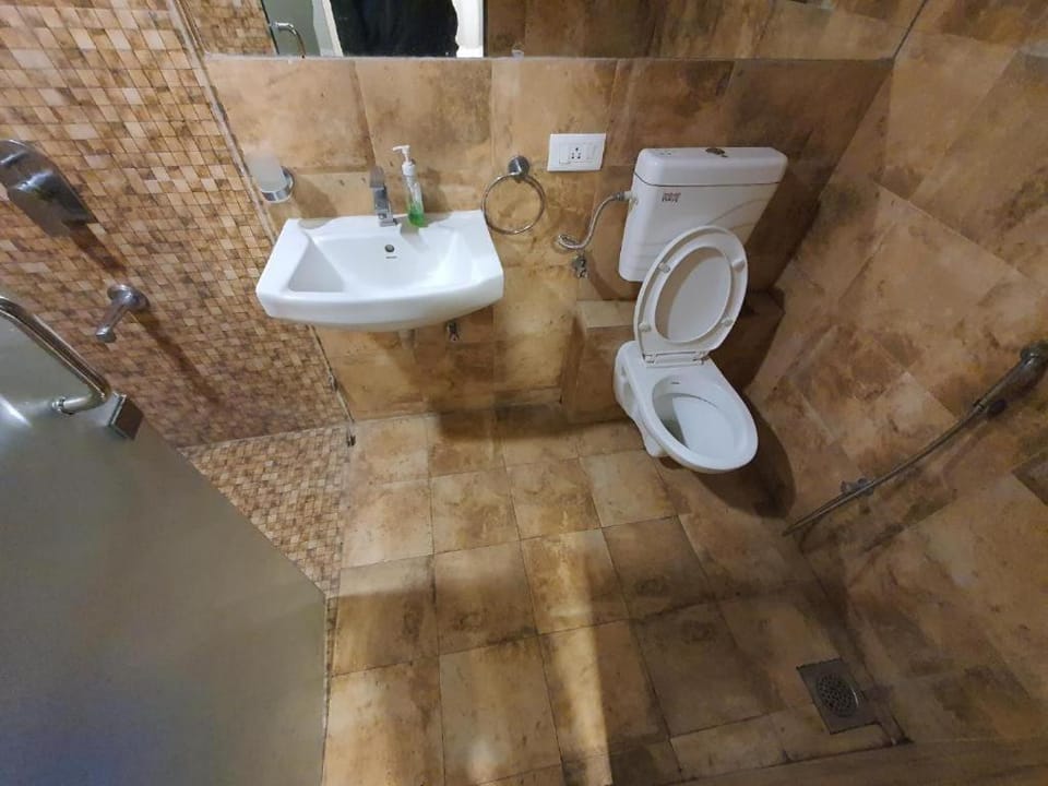 Homestays at Rajhans BELLIZA Near Airport Apartment hotel in Gujarat