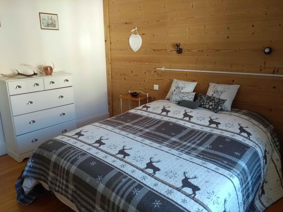 Bedroom, concierge