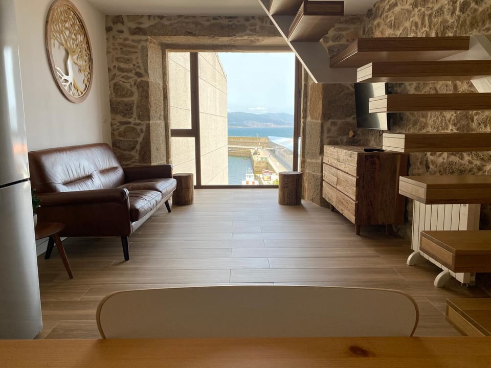 Casa Real 43 House in Fisterra