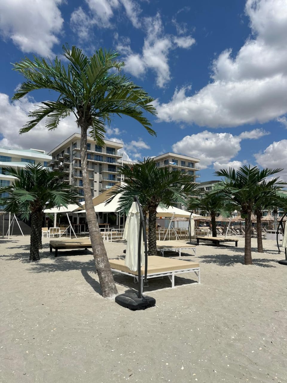 Anias Front View of the Black Sea 48C Apartment in Constanța County