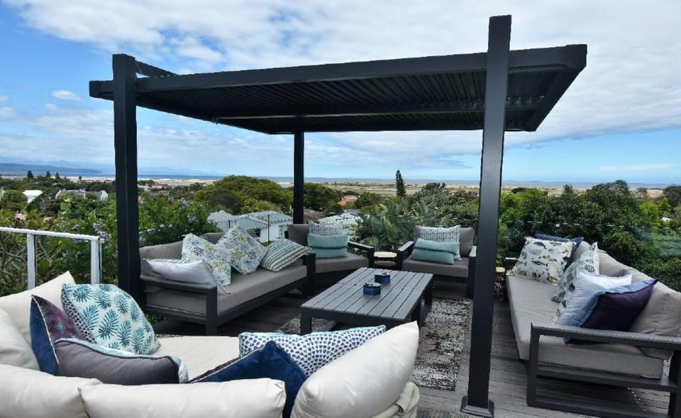 Beacon Way Terraces Apartment in Plettenberg Bay