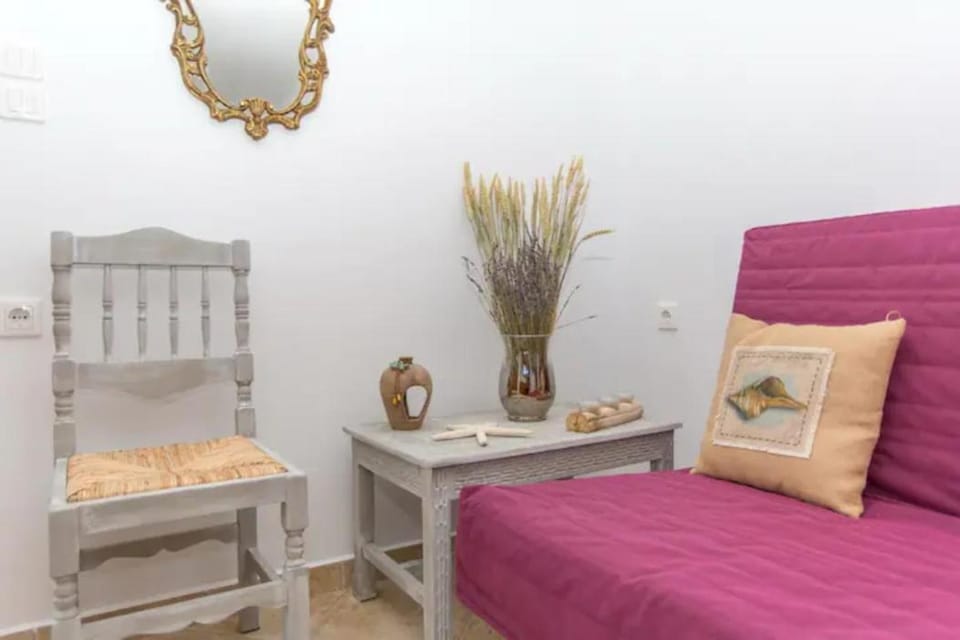 Villa Galante, (croft house nearby the sea) House in Naxos, Naxos and Lesser Cyclades, Greece