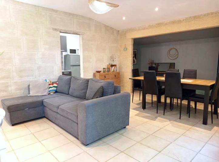 Living room, heating, air conditioner