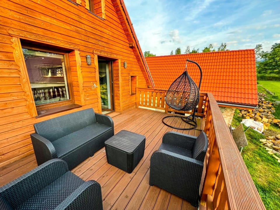 Property building, Day, Garden, View (from property/room), Balcony/Terrace, Seating area, Garden view