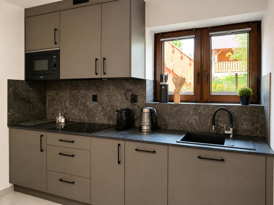 Kitchen or kitchenette, dishwasher, pet friendly, stove