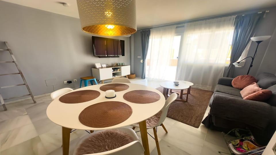 Nice apartment by the sea Apartment in Benalmadena
