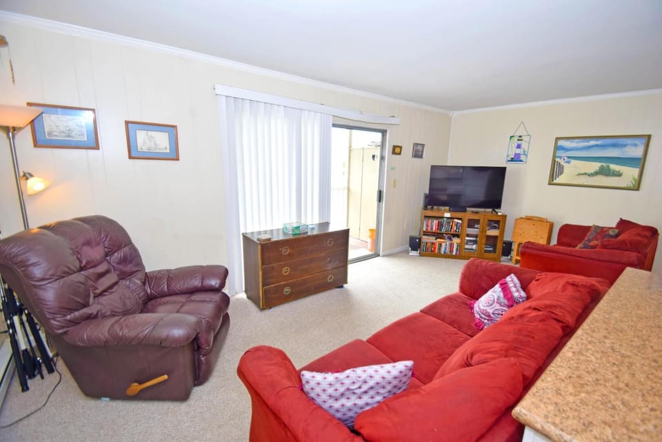 Dune Mist I 102 condo Apartment in Ocean City