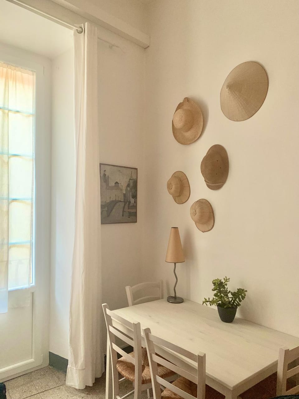 Living room, Decorative detail, Seating area, Dining area