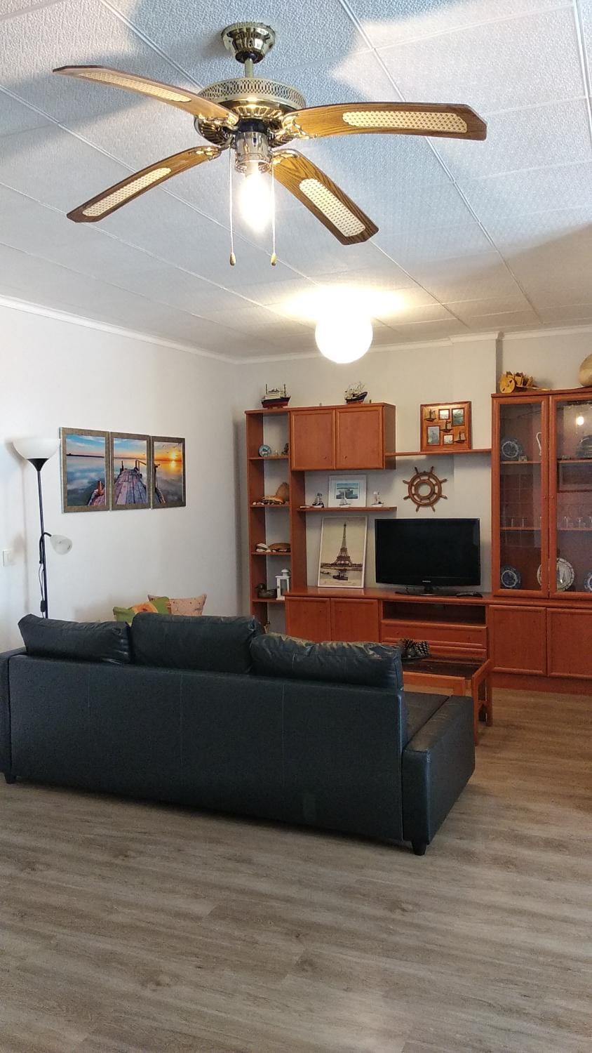 Communal lounge/ TV room, TV and multimedia, Living room, Seating area