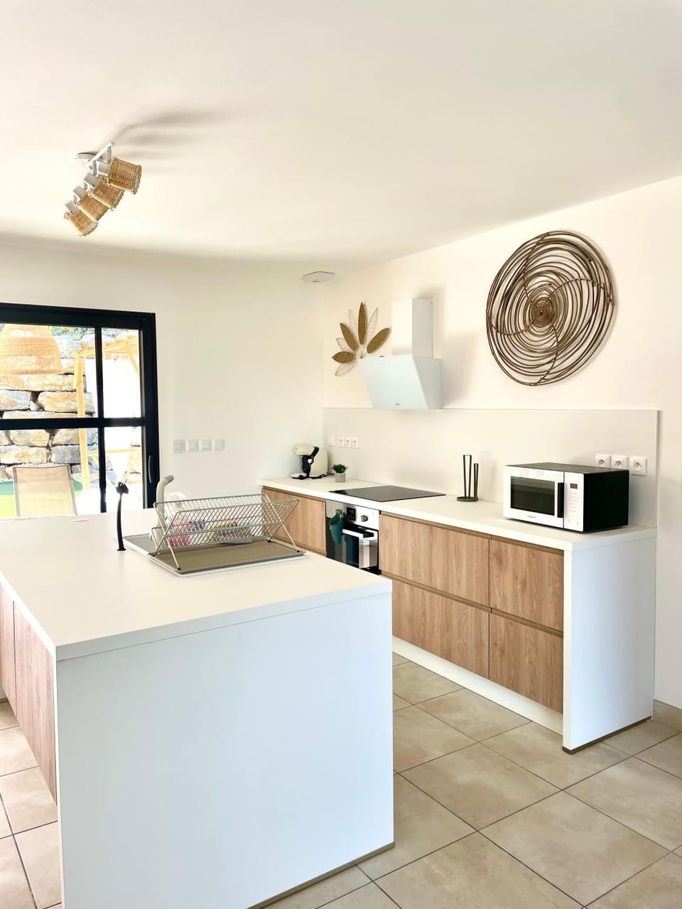 dishwasher, minibar, pet friendly