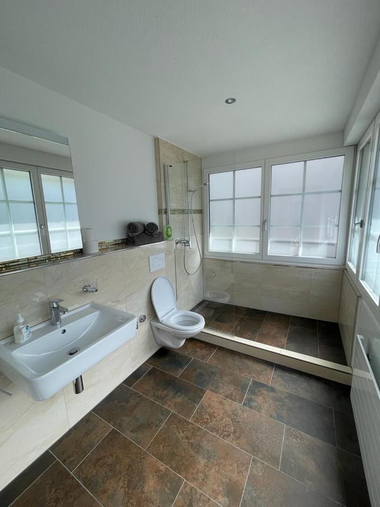 Moderne einzigartige Wohnung in Altdorf Apartment in Switzerland