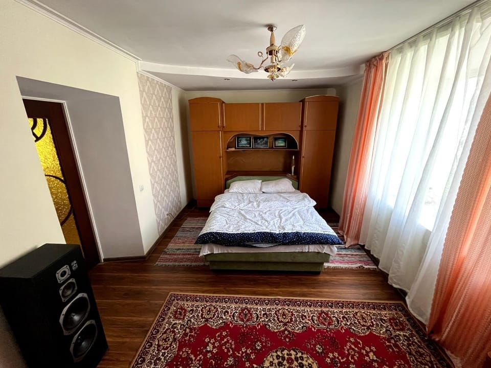 Bed, Photo of the whole room, Bedroom, wardrobe