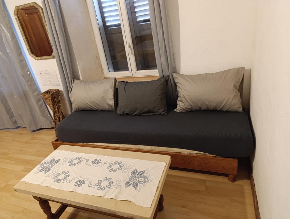 chambre 21m2 Vacation rental in Grand Est