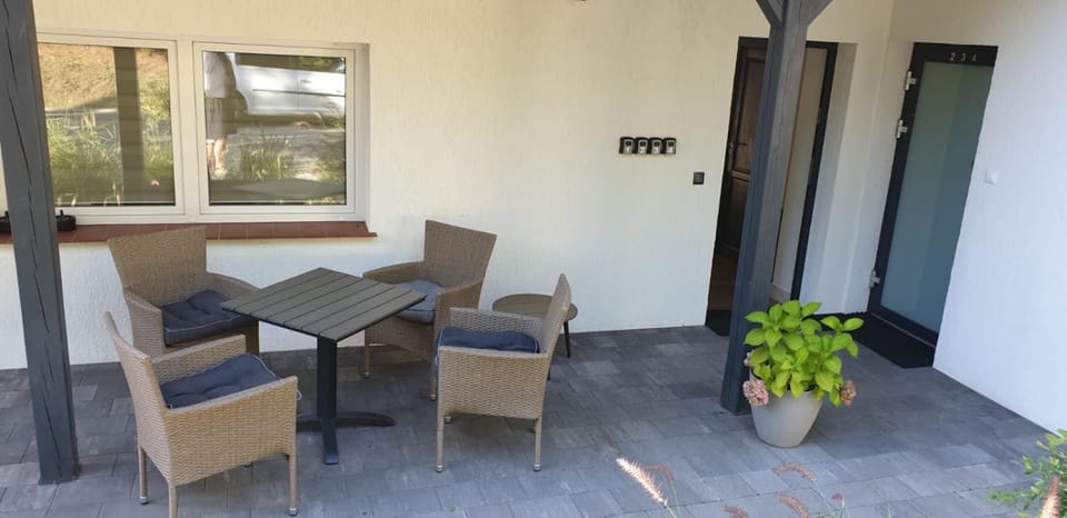 Balcony/Terrace, Seating area